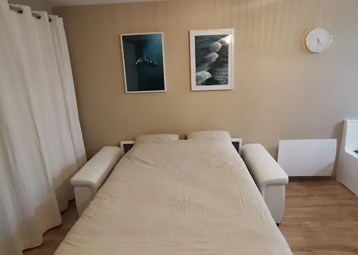 Apartment Sea Views In *