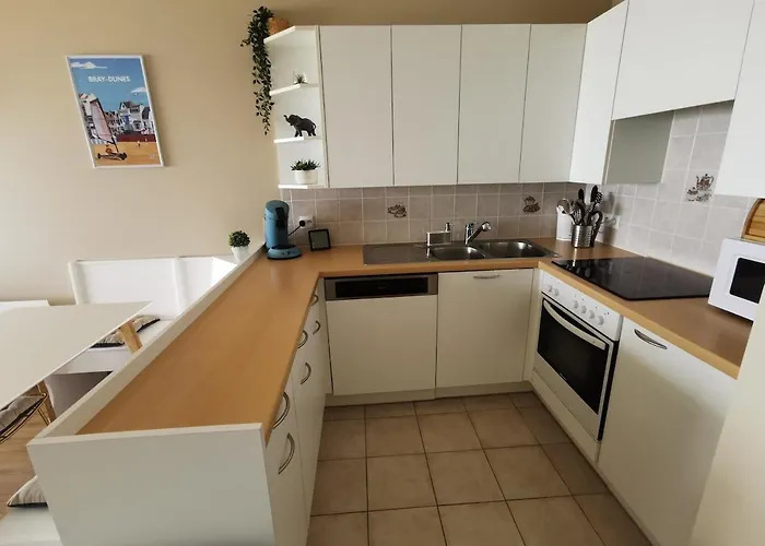 Apartment Sea Views In Bray-Dunes