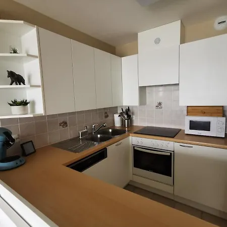 Διαμέρισμα Sea Views In *