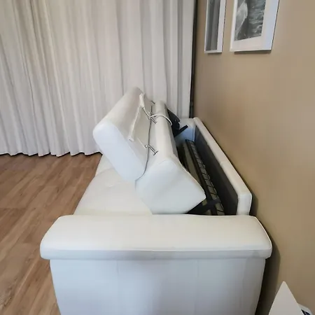 Sea Views In Apartment *